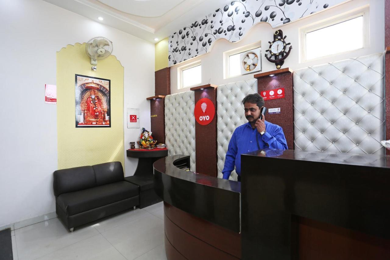 Oyo 3202 Hotel Gayatri Residency Agra  Bagian luar foto